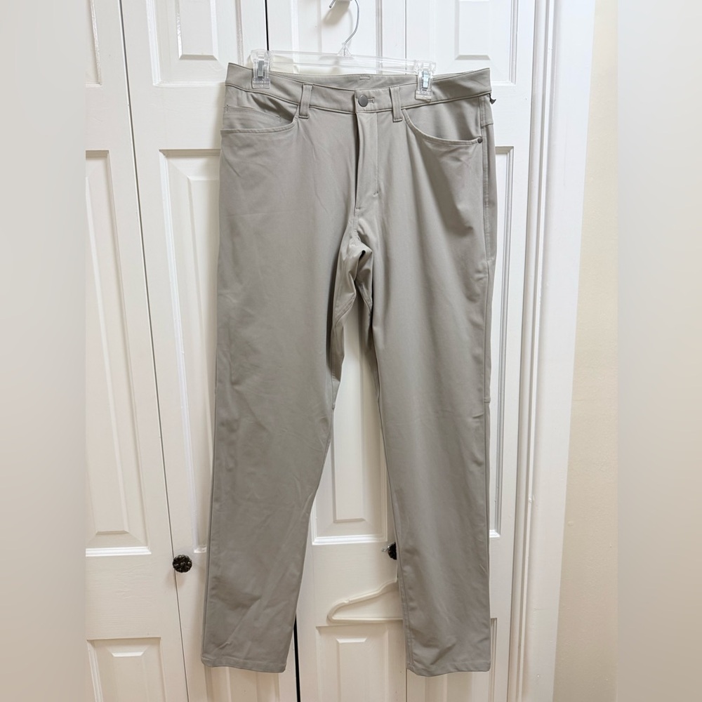 Men’s Lululemon Tan Pants